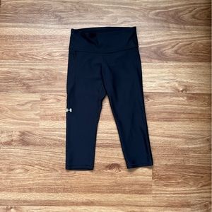Under Armour Heat Gear compression leggings, women’s small